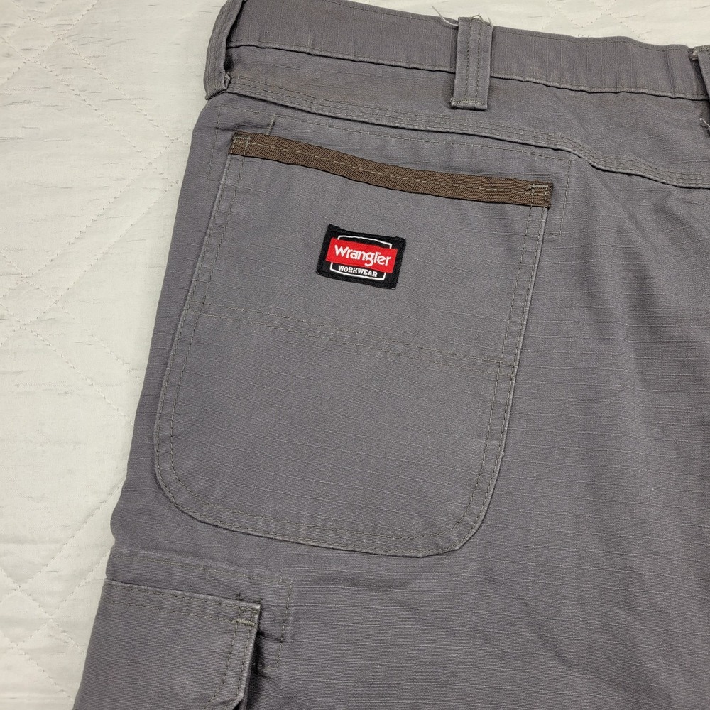 Wrangler Workwear gray cargo shorts size‎ 44 - Picture 7 of 8